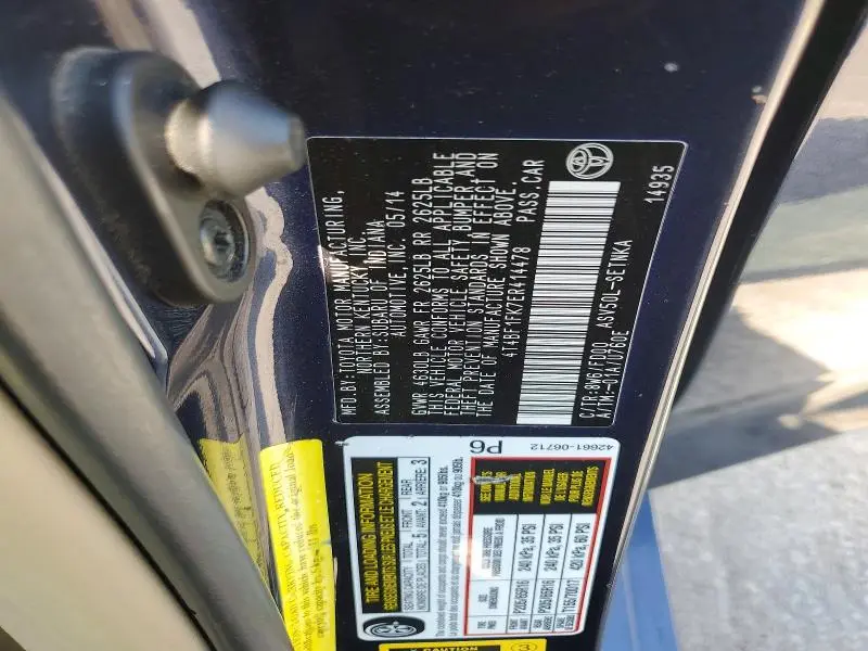 2014 TOYOTA CAMRY LE  