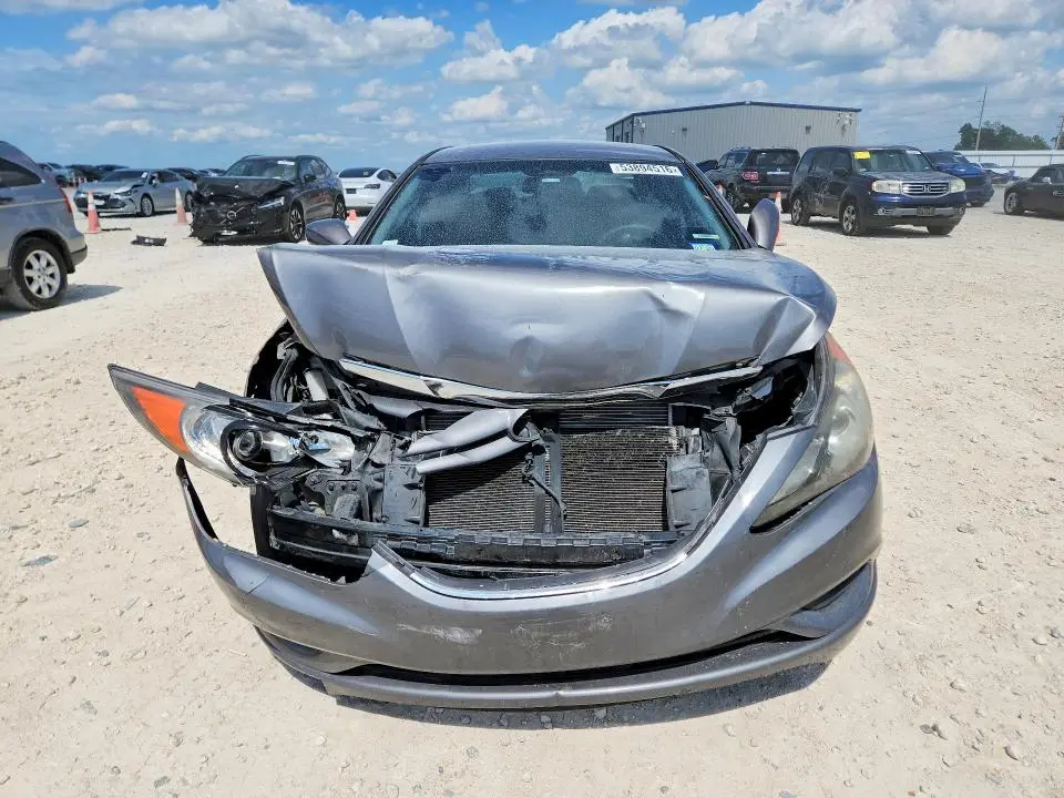 2012 HYUNDAI SONATA GLS  