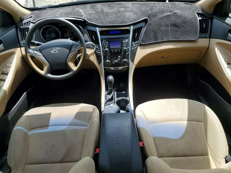 2011 HYUNDAI SONATA GLS  