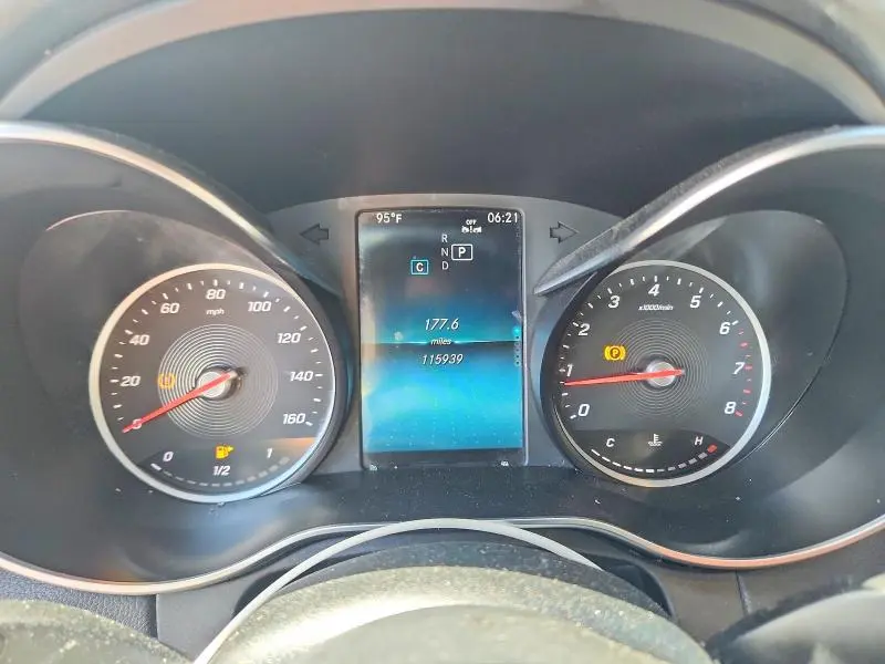 2019 MERCEDES-BENZ C 300  