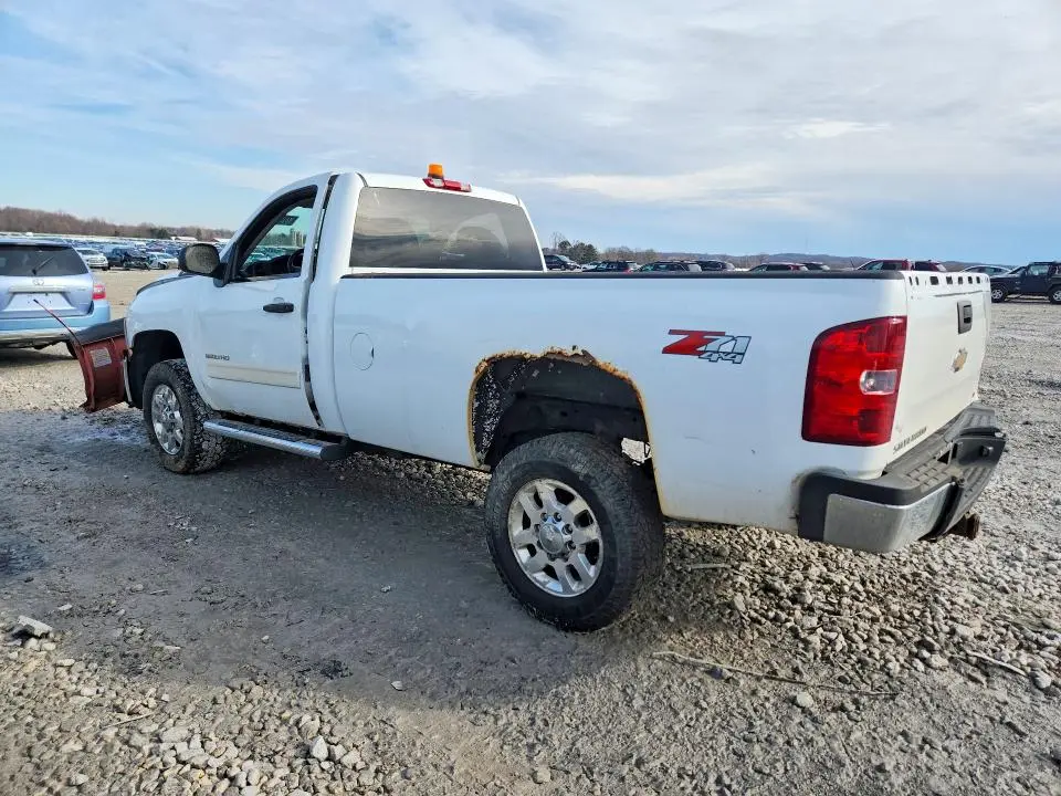 2011 CHEVROLET SILVERADO K2500 HEAVY DUTY LT  