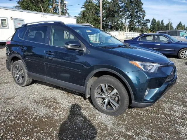 2017 TOYOTA RAV4 XLE  
