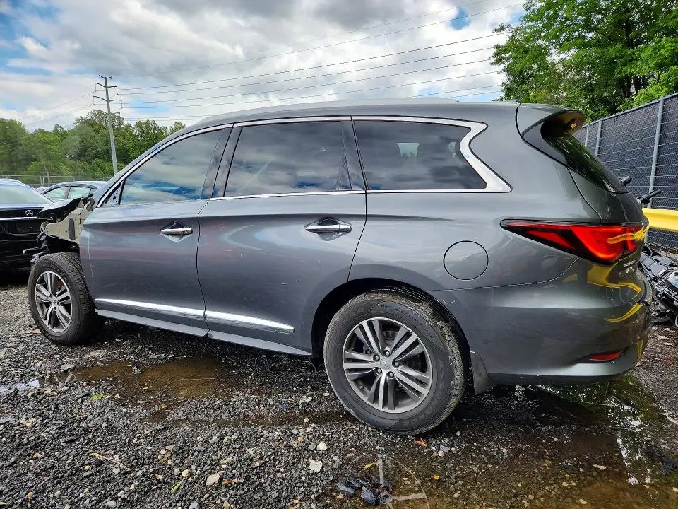 2019 INFINITI QX60 LUXE  