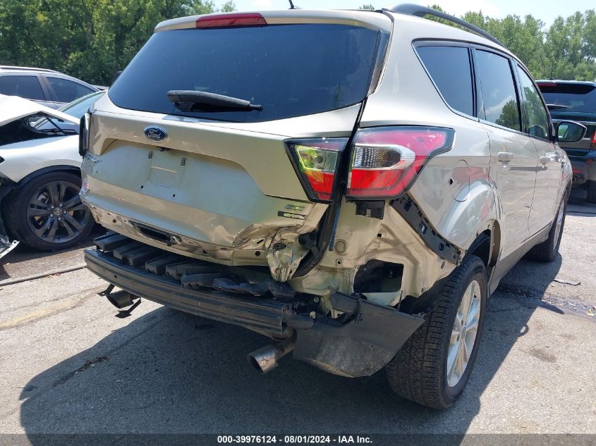 2017 FORD ESCAPE SE