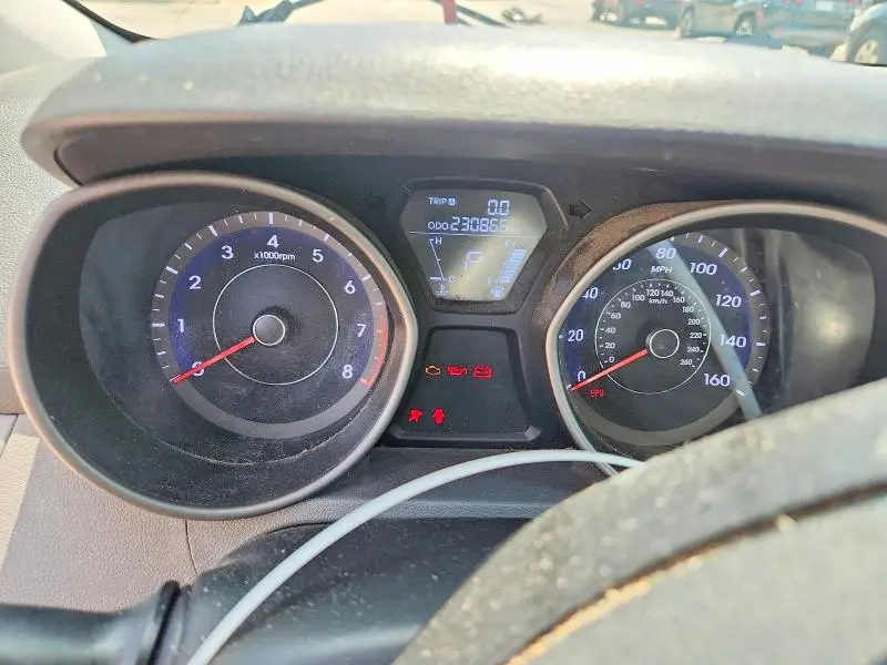 2013 HYUNDAI ELANTRA GLS  