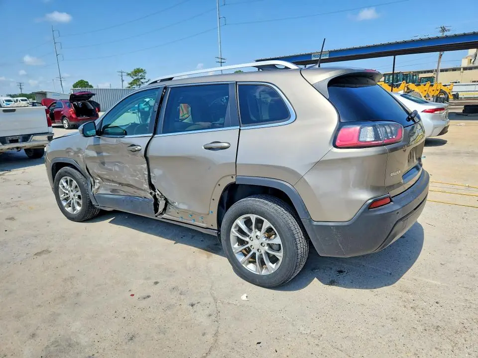 2021 JEEP CHEROKEE LATITUDE PLUS  