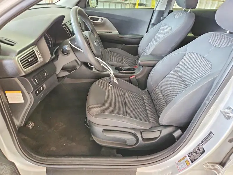 2017 KIA NIRO FE  