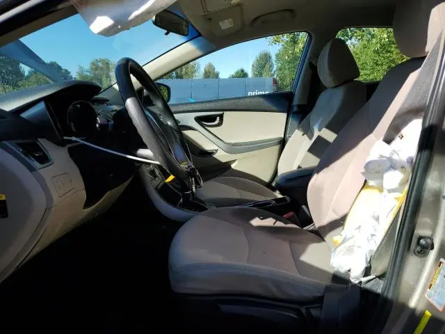 2014 HYUNDAI ELANTRA SE  