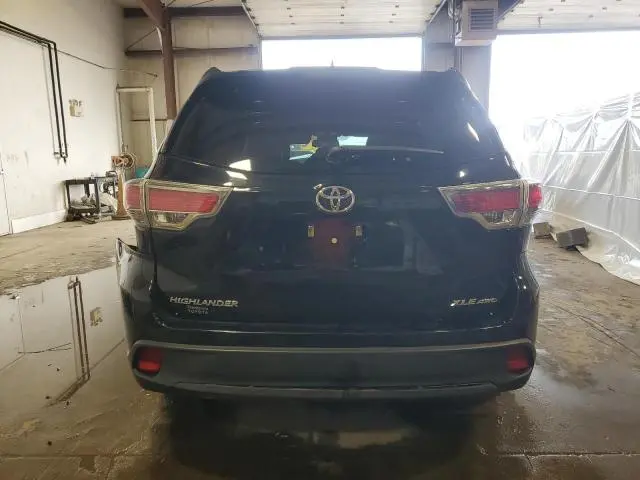2016 TOYOTA HIGHLANDER XLE  