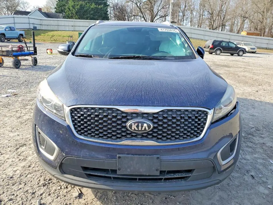 2018 KIA SORENTO LX V6  