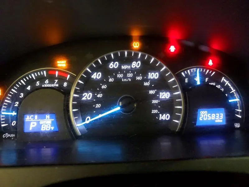 2012 TOYOTA CAMRY LE  
