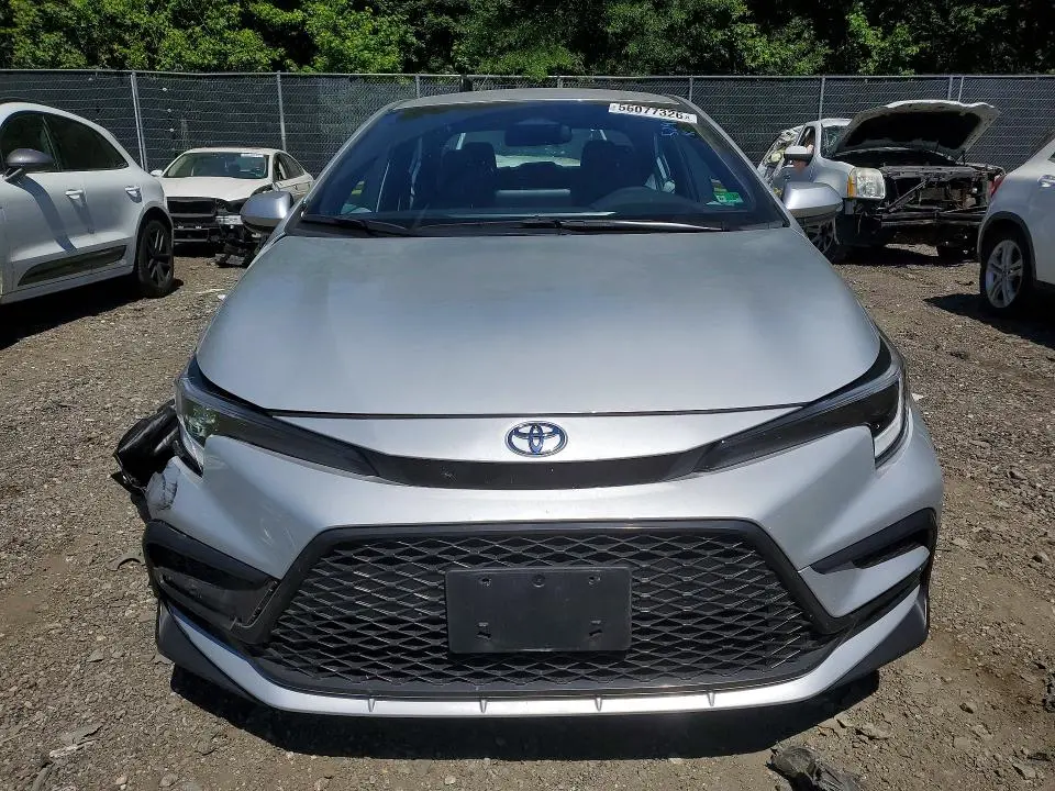 2025 TOYOTA COROLLA SE  