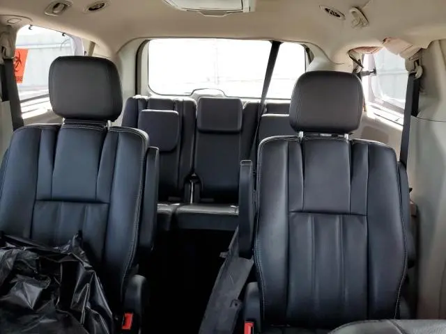 2012 CHRYSLER TOWN & COUNTRY TOURING L  