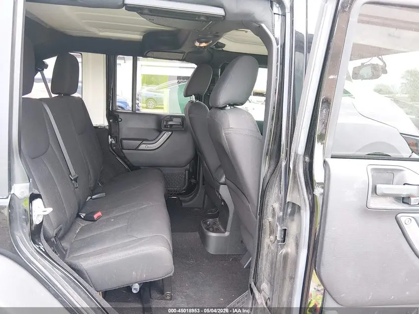 2017 JEEP WRANGLER UNLIMITED SPORT 4X4