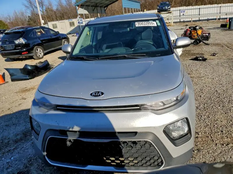 2021 KIA SOUL LX  