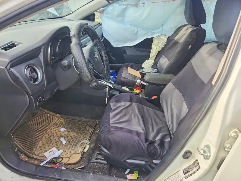 2018 TOYOTA COROLLA IM   