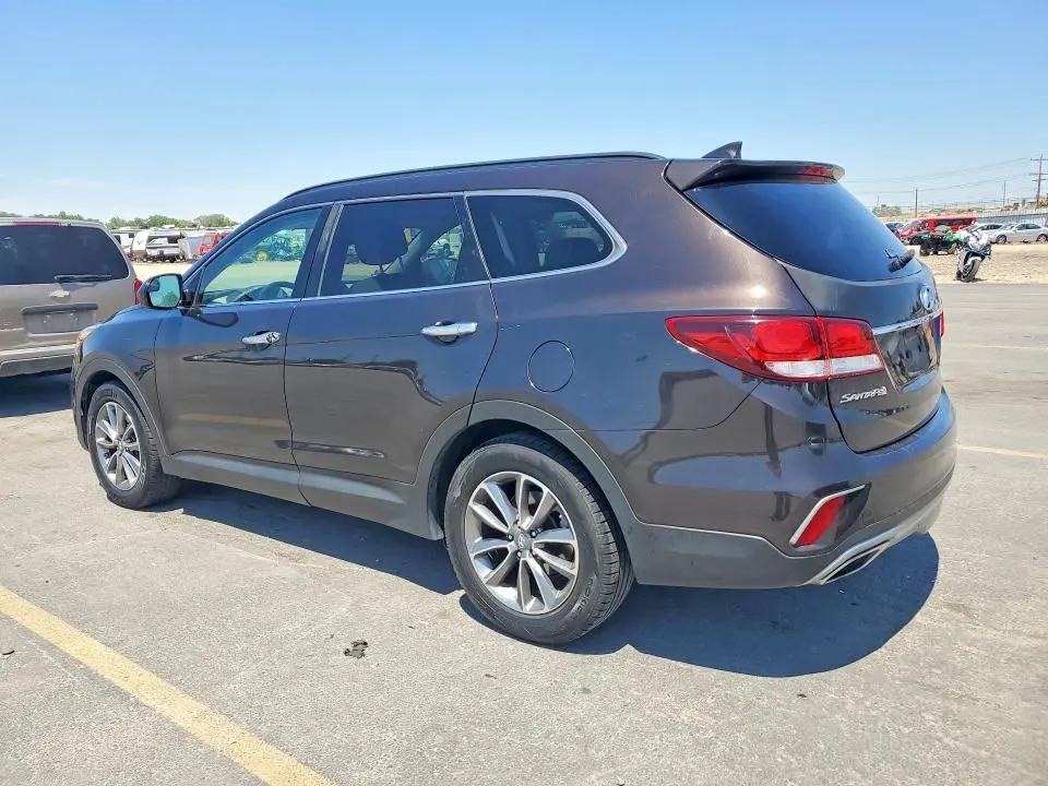 2017 HYUNDAI SANTA FE SE  