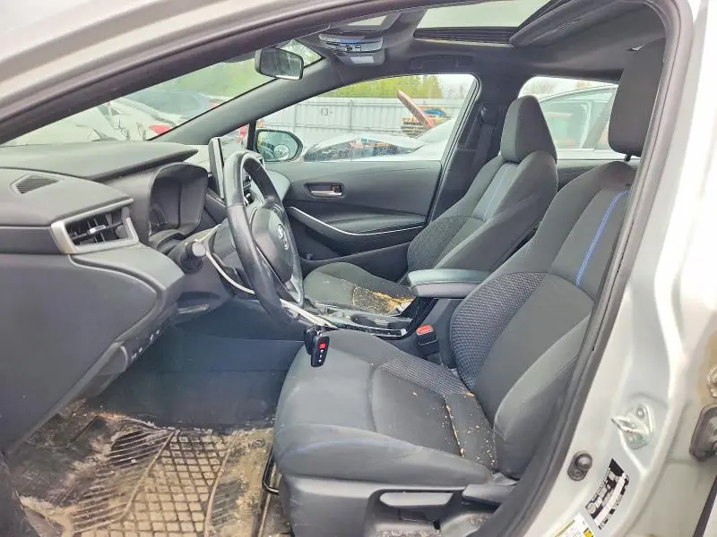 2022 TOYOTA COROLLA SE  