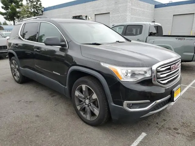 2017 GMC ACADIA SLT-2  