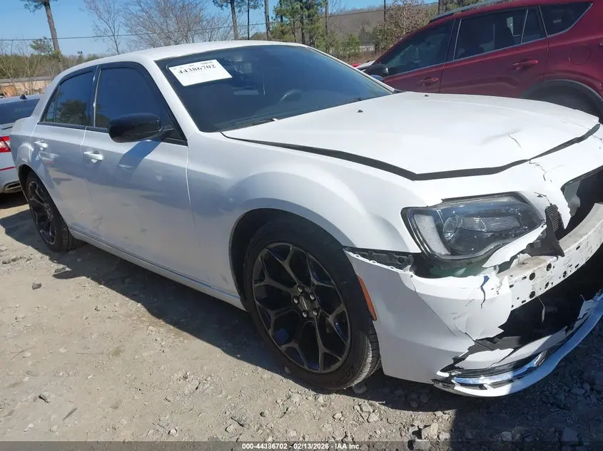 2019 CHRYSLER 300 TOURING