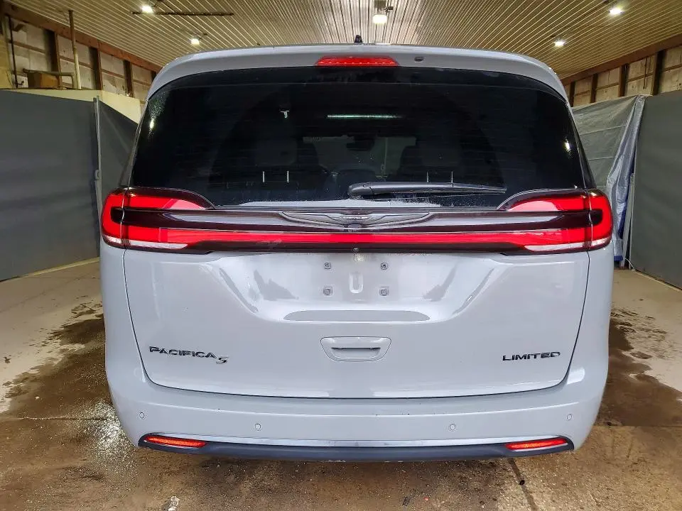 2025 CHRYSLER PACIFICA LIMITED  