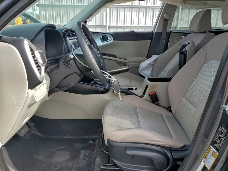 2022 KIA SOUL LX  
