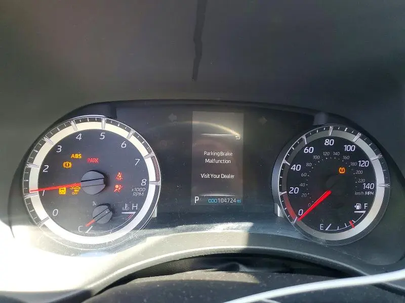 2022 TOYOTA HIGHLANDER L  