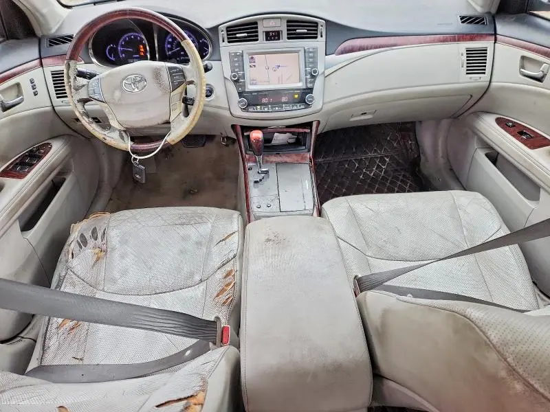 2011 TOYOTA AVALON LIMITED  