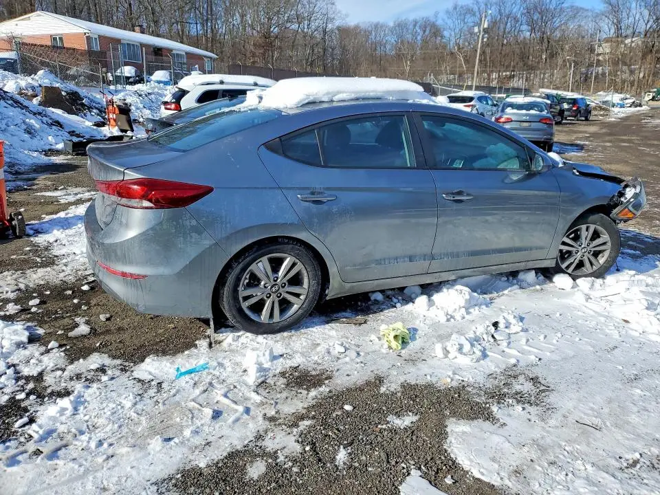 2017 HYUNDAI ELANTRA   