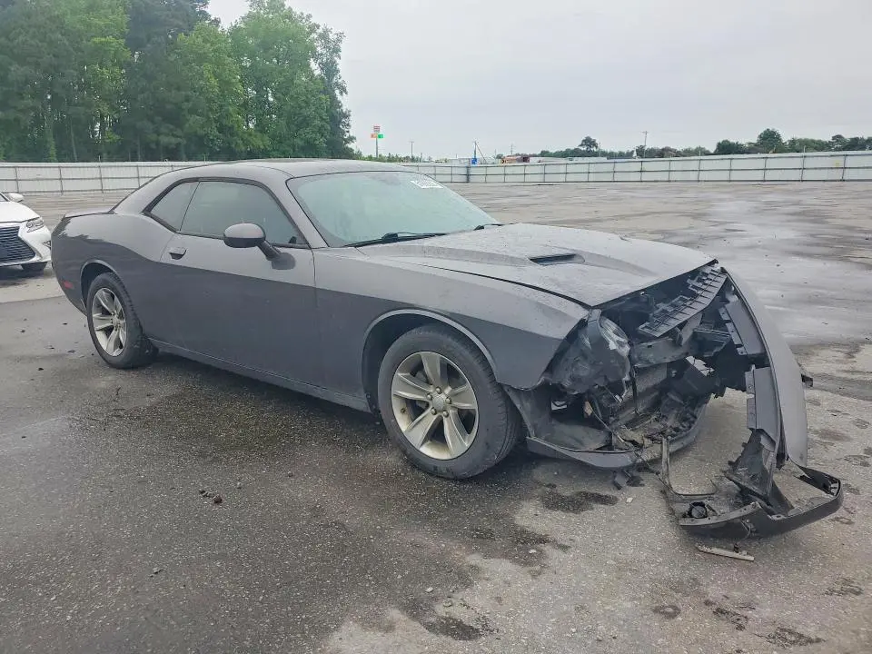 2019 DODGE CHALLENGER SXT  