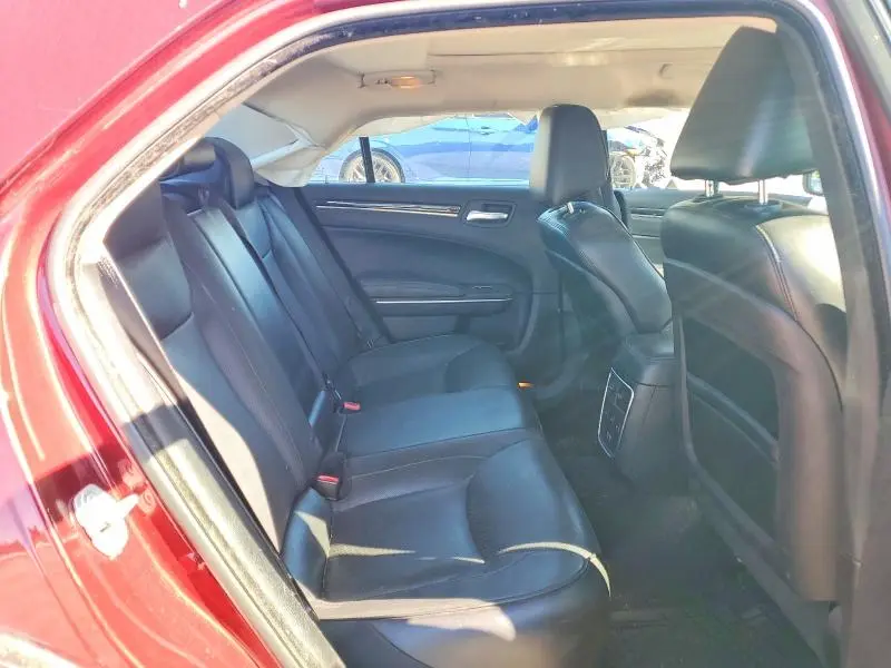 2016 CHRYSLER 300C   