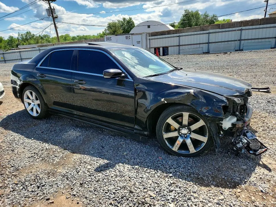 2012 CHRYSLER 300 SRT-8  