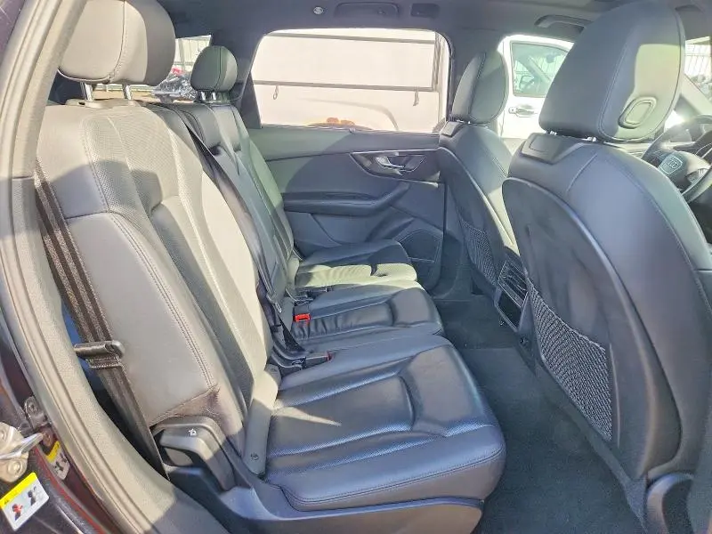 2021 AUDI Q7 PRESTIGE  