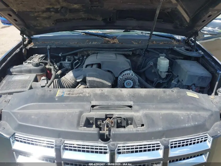 2010 CADILLAC ESCALADE ESV LUXURY
