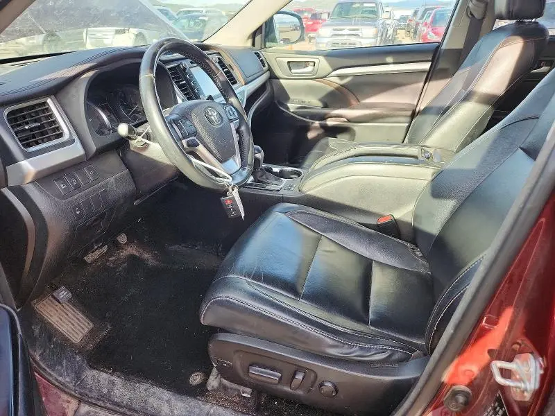 2017 TOYOTA HIGHLANDER XLE  