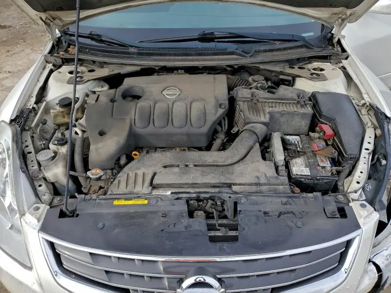 2010 NISSAN ALTIMA BASE  