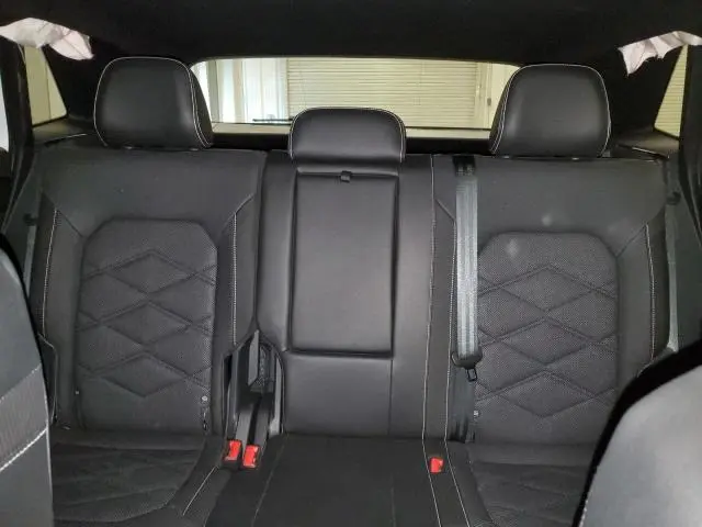 2024 VOLKSWAGEN ATLAS CROSS SPORT SE  