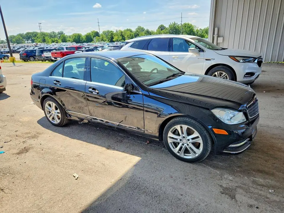2013 MERCEDES-BENZ C 300 4MATIC  