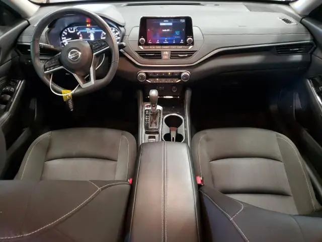 2021 NISSAN ALTIMA SV  