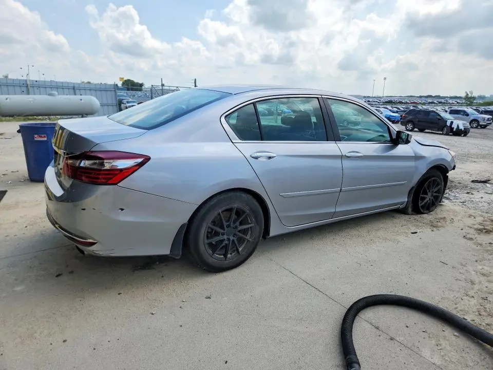 2017 HONDA ACCORD LX  