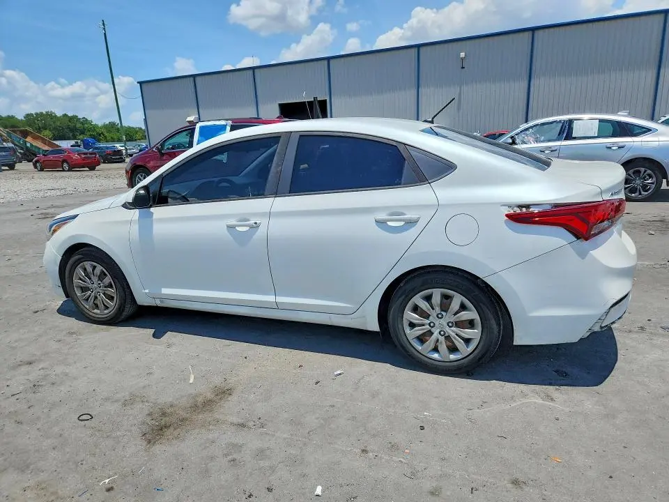 2018 HYUNDAI ACCENT SE  