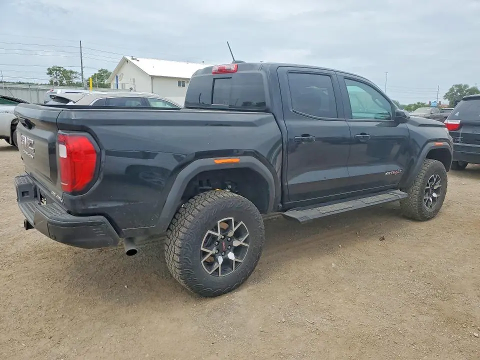 2024 GMC CANYON AT4X  