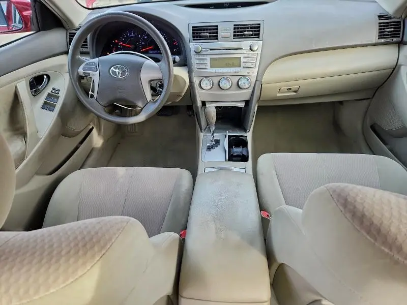 2011 TOYOTA CAMRY BASE  