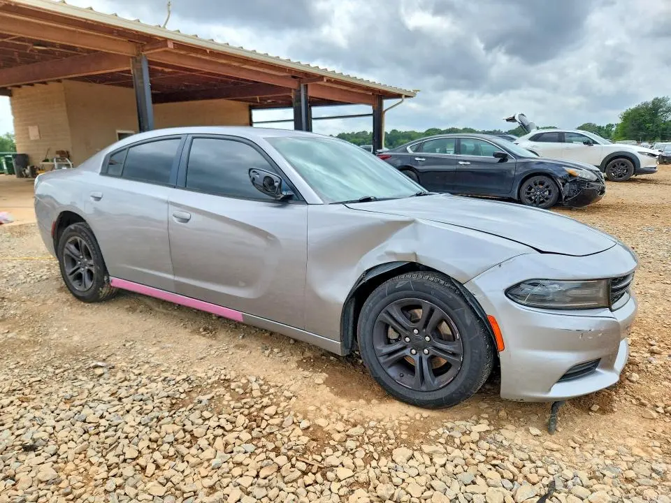 2016 DODGE CHARGER SE  