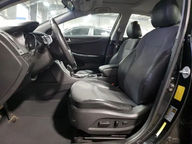 2011 HYUNDAI SONATA SE  