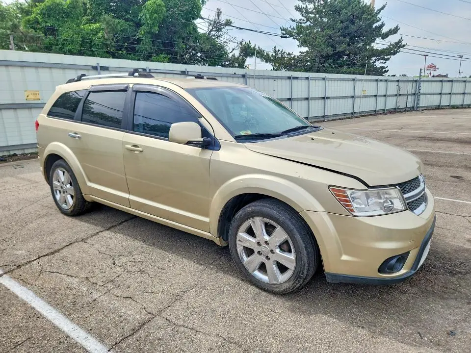 2010 DODGE JOURNEY R  