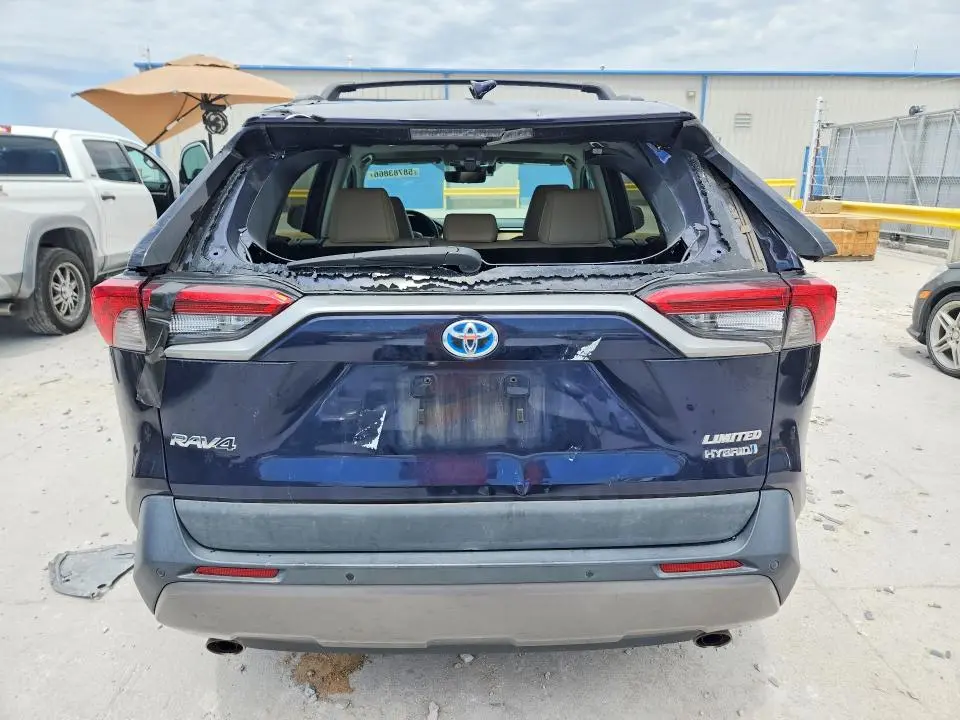 2020 TOYOTA RAV4 LIMITED  