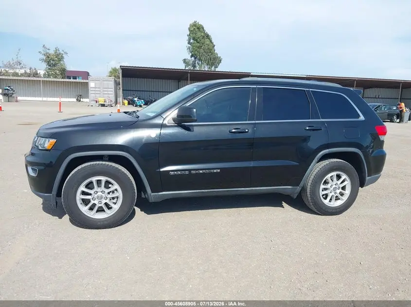 2018 JEEP GRAND CHEROKEE LAREDO E 4X4