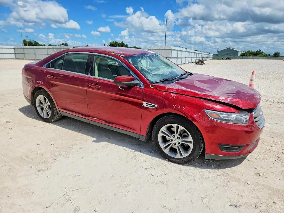 2016 FORD TAURUS SEL  