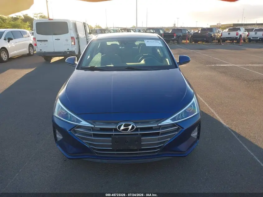 2020 HYUNDAI ELANTRA SE